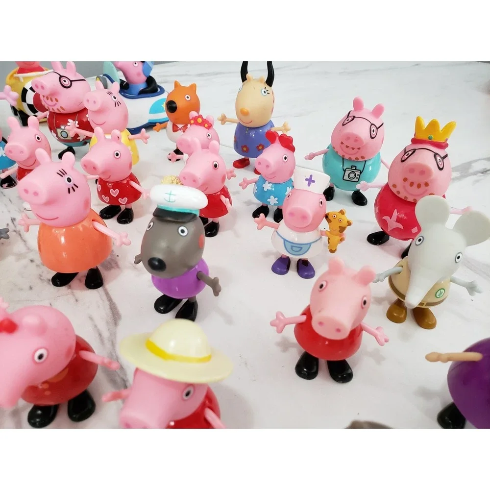 Lot 40+ Peppa Pig Family Friends Figures Bundle Mummy Daddy Grandma George #2